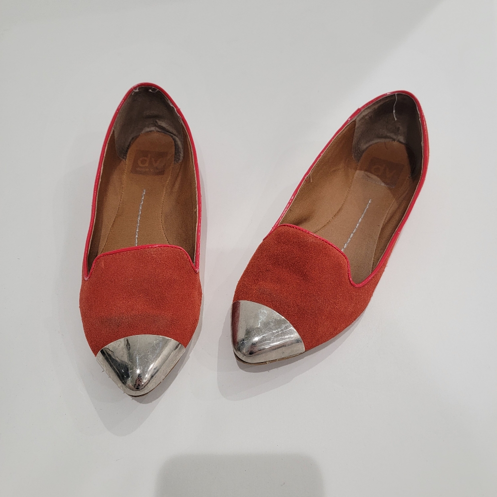 Dv By Dolce Vita Women's Red Flats With Silver Cap Toe Size 8.5